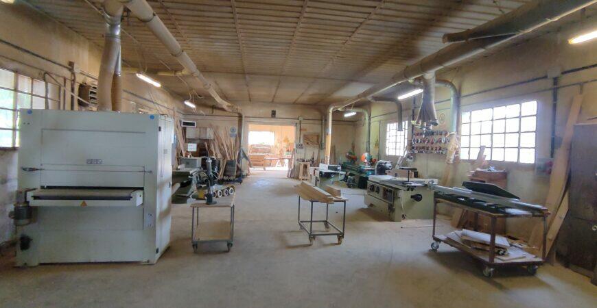 Laboratorio/magazzino con corte privata 13