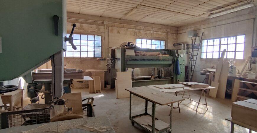 Laboratorio/magazzino con corte privata 19