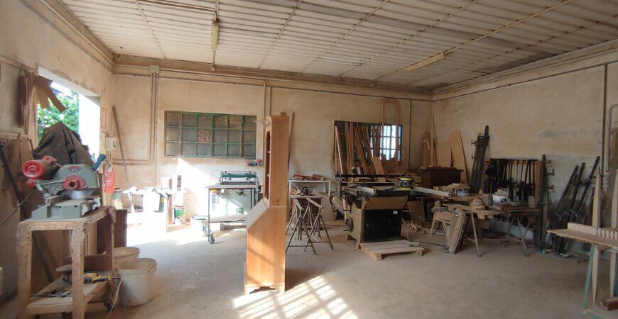 Laboratorio/magazzino con corte privata 21