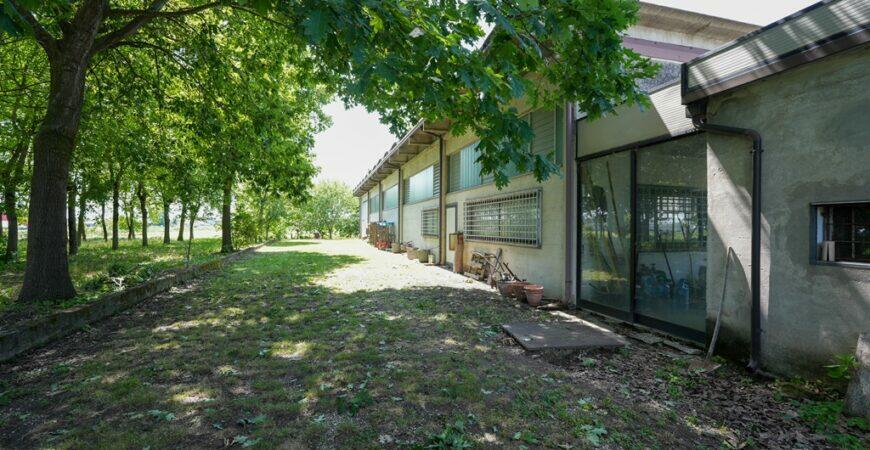 Bellissima villa con parco 3