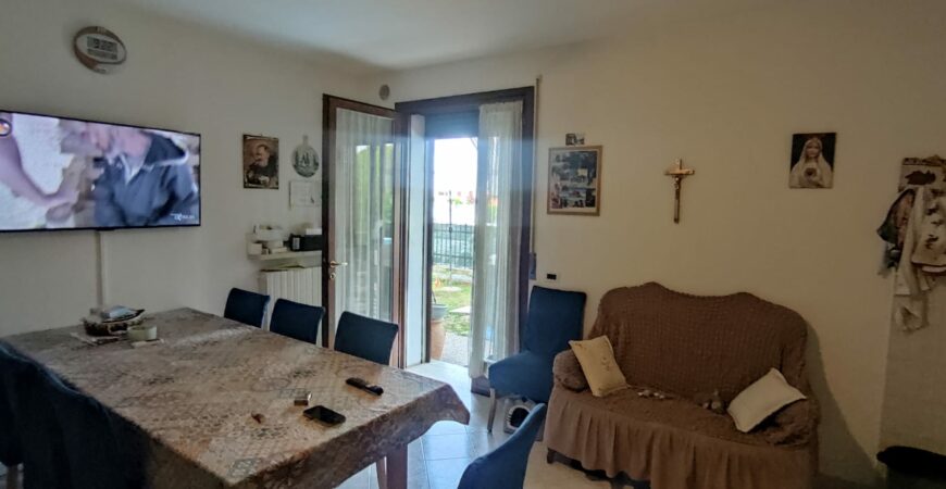 Bifamiliare completa a Sanguinetto 17