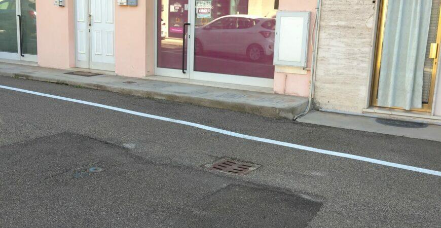 Negozio in centro a Bergantino 0