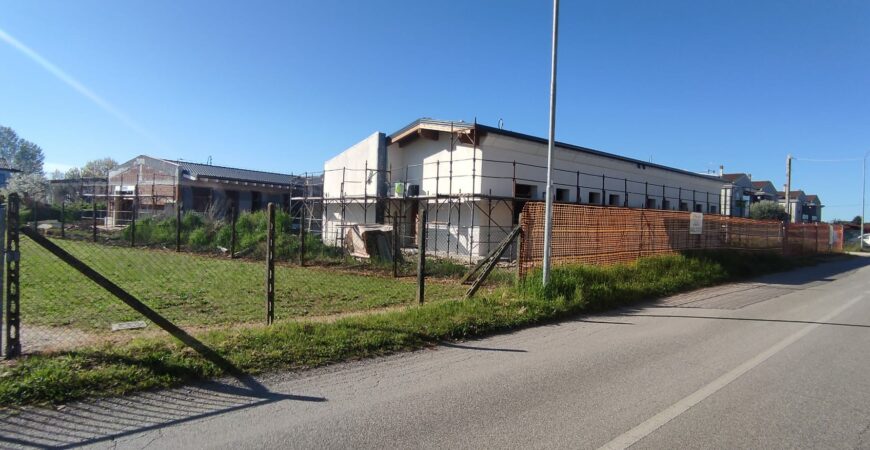 Nuove villette in fase di costruzione 8